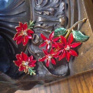 Vintage Holiday Christmas Brooch And Clip on Earring Set